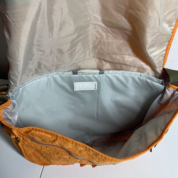 Disney World Cast Member Messenger Bag Work Prop - Picture 6 of 10